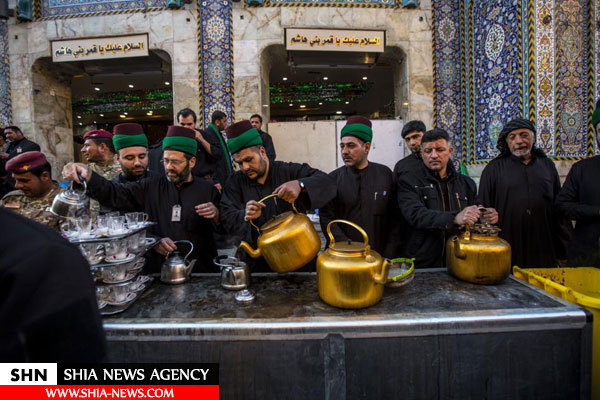 پذیرائی سادات کربلا از عزاداران حضرت فاطمه(س)+ تصاویر