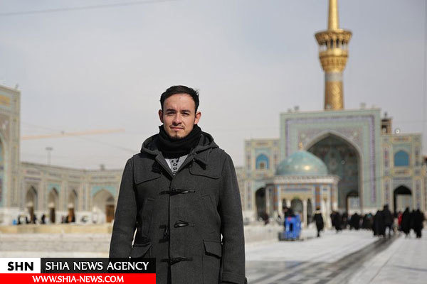 تشرف یک جوان مکزیکی به اسلام در حرم مطهر رضوی + تصاویر