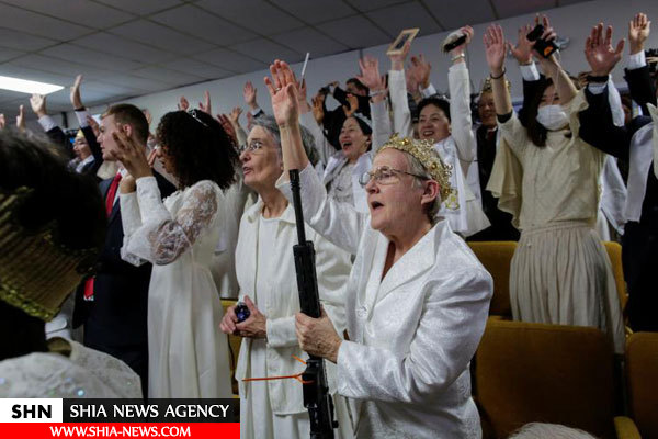 حضور مسلحانه مومنان در کلیسایی در آمریکا+تصاویر