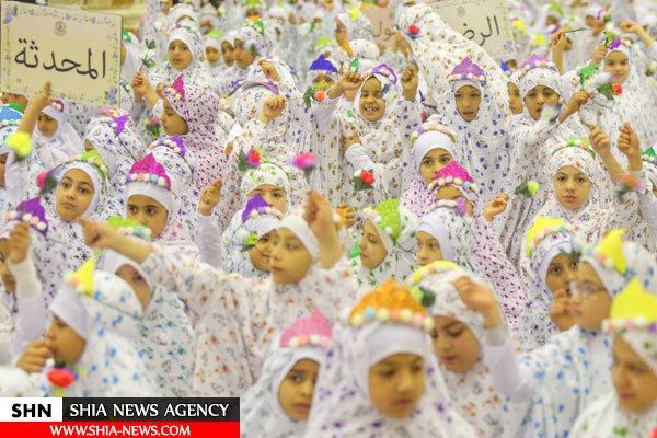 جشن تکلیف دختران در حرم امام علی(ع)