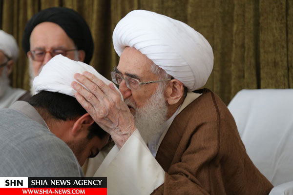 تصاویر عمامه گذاری طلاب در روز نیمه شعبان