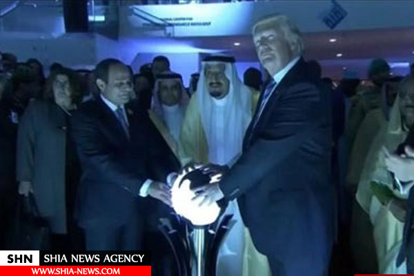 تمسخر ترامپ و ملک سلمان با یک توپ فوتبال!+ تصاویر