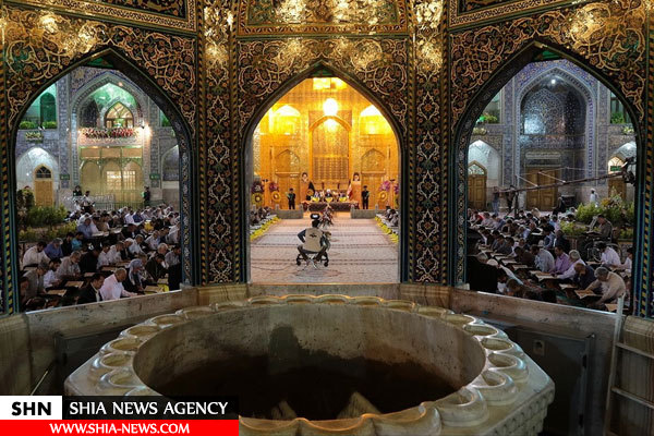 تصاویر جزء خوانی قرآن کریم در حرم رضوی