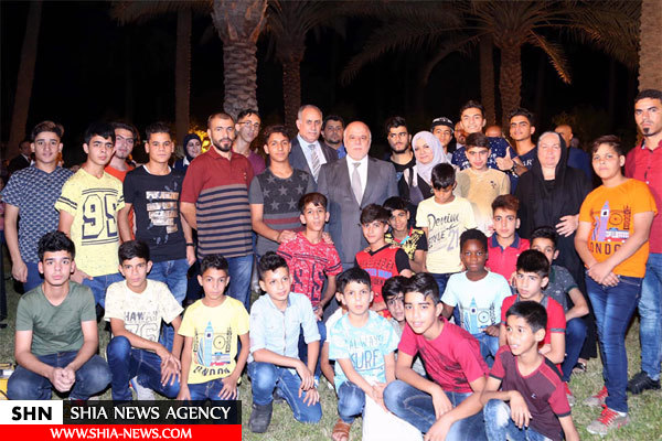 تصاویر افطار نخست وزیر عراق با کودکان یتیم