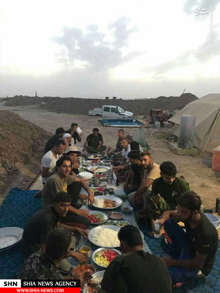 تصاویر افطاری حشدالشعبی با طعم نبرد با داعش