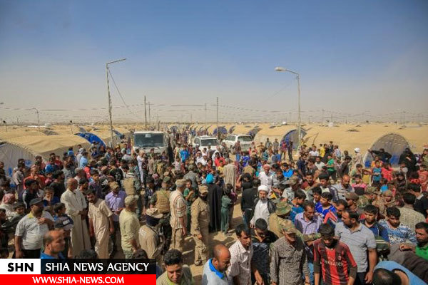 ارسال کمک های غذایی و پزشکی به آوارگان موصل+ تصاویر