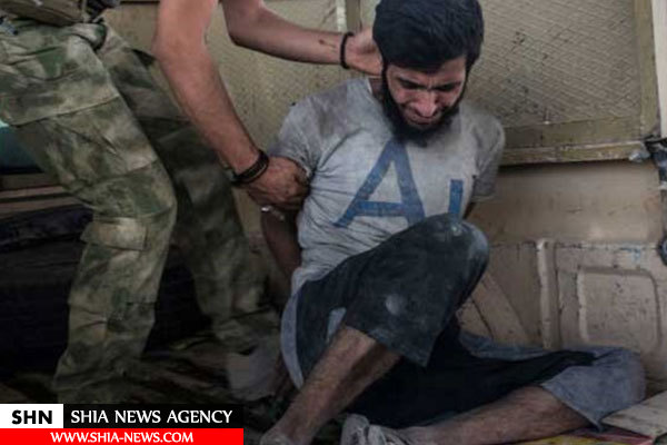 تصاویر دستگیری خفت بار تروریست‌های داعش