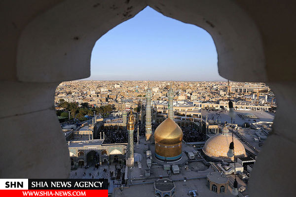تصاویر اهتزاز پرچم جدید حرم حضرت معصومه (س) تصاویر اهتزاز پرچم جدید حرم حضرت معصومه (س)