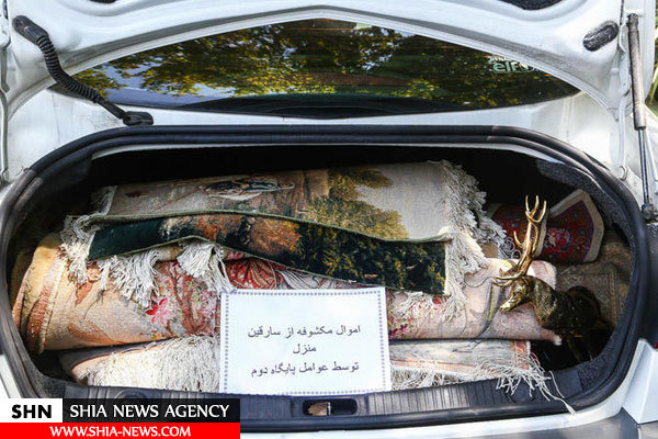 سلاحها و اموال مکشوفه از سارقین منزل در تهران سلاحها و اموال مکشوفه از سارقین منزل در تهران