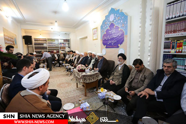 مراسم افتتاح کتابخانه زبان های خارجی و منابع اسلامی در قم