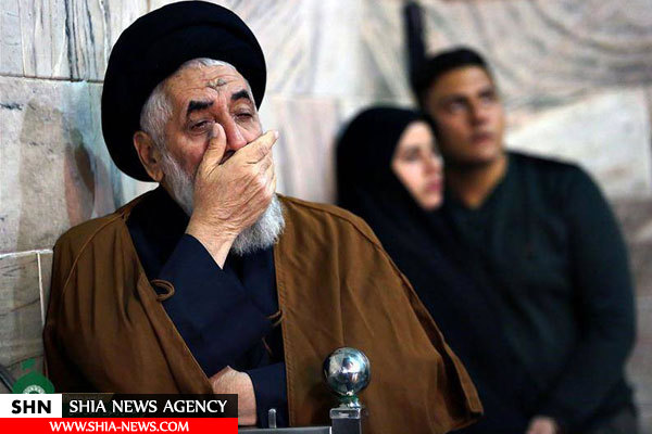 حال‌وهوای حرم رضوی در شب شهادت امام سجاد(ع)