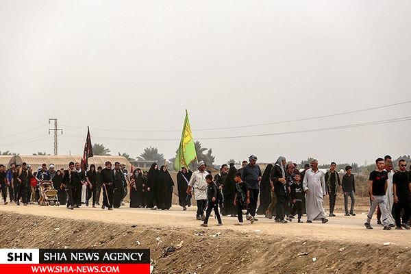 پیاده روی زائران اربعین حسینی از مسیر سماوه به کربلا