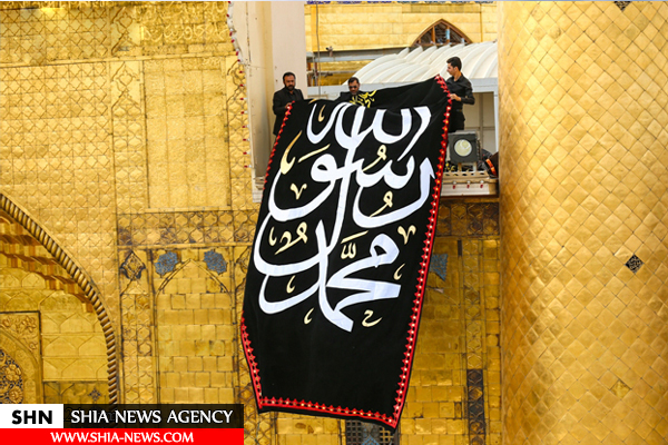 حرم مطهر امام علی(ع) در آستانه ۲۸ صفر سیاهپوش شد+ تصاویر