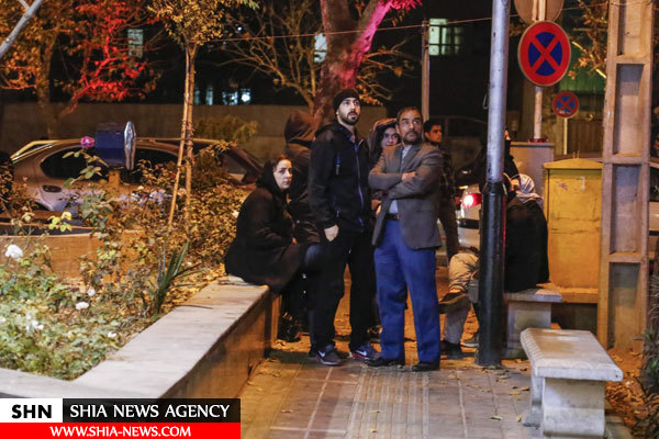 تصاویر حضور مردم تهران در خیابان ها پس از زلزله