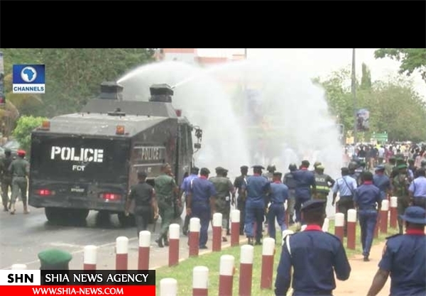 حمله شدید پلیس نیجریه به شیعیان هوادار شیخ الزکزاکی+تصاویر