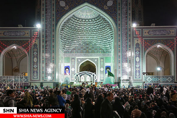 گلباران حرم امام رضا (ع) در شب میلاد امام جواد (ع)