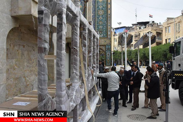 ضریح مطهر شهدای کربلا وارد این شهر مقدس شد+ تصاویر