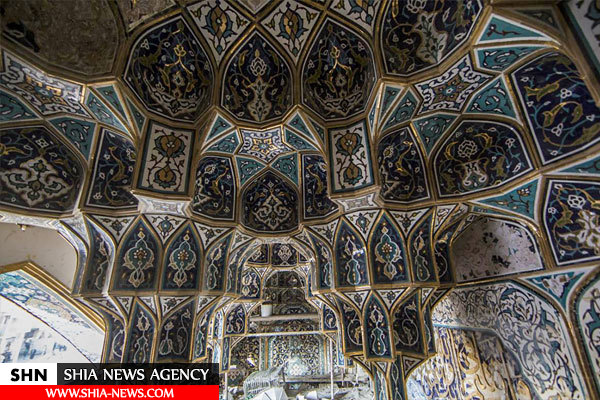 باب القبله حرم حضرت عباس (ع) مزّین به هنر اسلامی شد