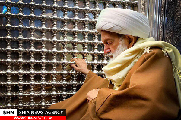 تشرف آیت الله عیسی قاسم به زیارت حرم امام حسین(ع) و حضرت عباس(ع) تشرف آیت الله عیسی قاسم به زیارت حرم امام حسین(ع) و حضرت عباس(ع)