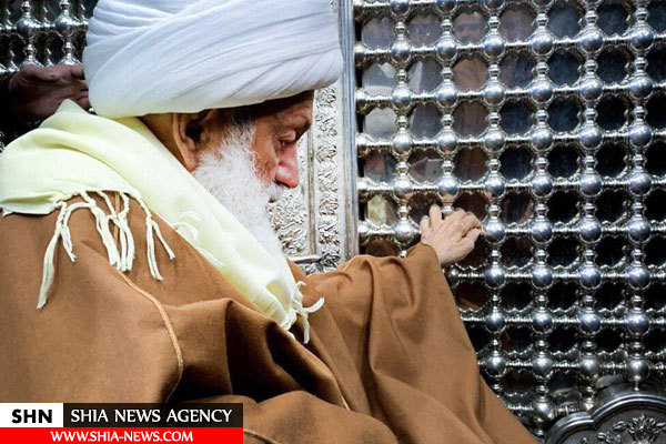 تشرف آیت الله عیسی قاسم به زیارت حرم امام حسین(ع) و حضرت عباس(ع) تشرف آیت الله عیسی قاسم به زیارت حرم امام حسین(ع) و حضرت عباس(ع)