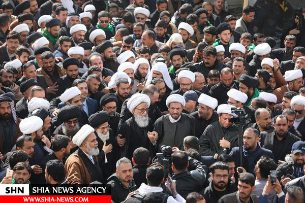 حضور آیت الله نجفی در دسته عزاداری حضرت زهرا