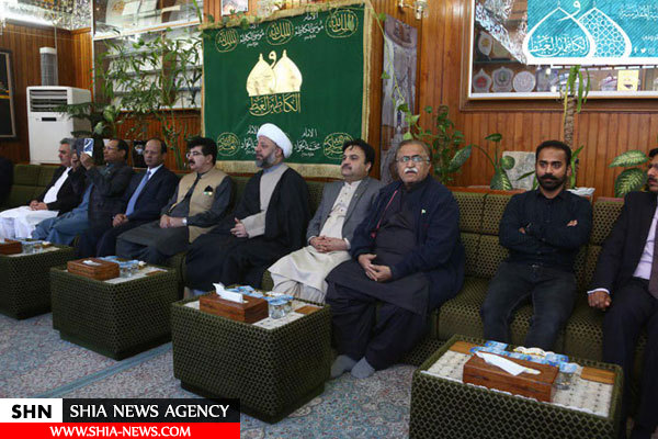 رئیس مجلس سنای پاکستان به زیارت حرم امامین کاظمین (ع) مشرف شد