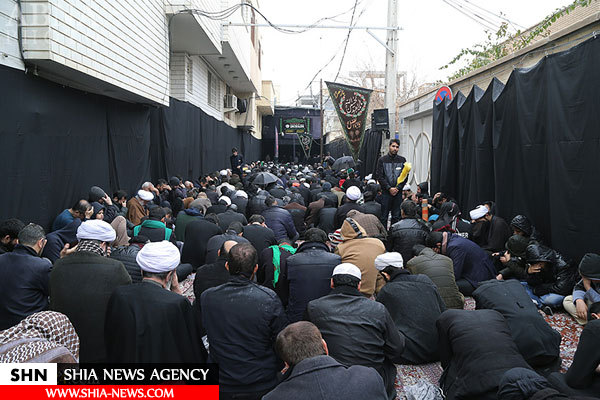 دسته عزاداری شهادت حضرت زهرا(س) با حضور آیتالله وحید خراسانی دسته عزاداری شهادت حضرت زهرا(س) با حضور آیتالله وحید خراسانی