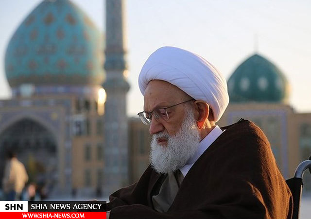 تشرف آیت‌الله عیسی قاسم به مسجد جمکران