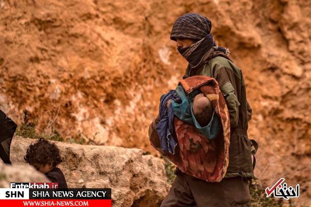 تصاویر خروج داعشی‌ها با خانواده از باغوز