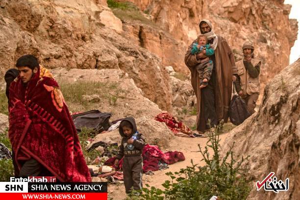 تصاویر خروج داعشی‌ها با خانواده از باغوز