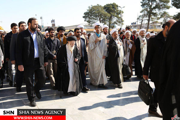 آیت‌الله‌ شبیری زنجانی در تشییع پیکر آیت‌الله‌ مؤمن