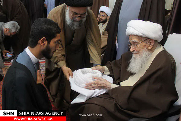 تصاویر عمامه گذاری طلاب توسط آیت الله العظمی صافی تصاویر عمامه گذاری طلاب توسط آیت الله العظمی صافی