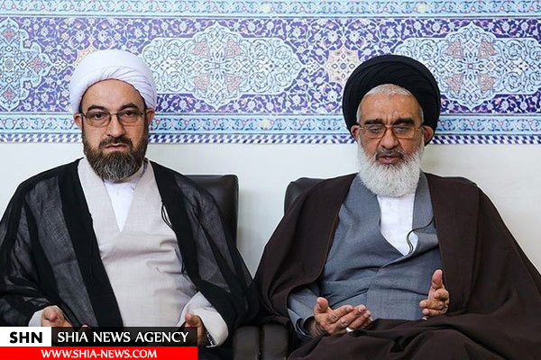 اهتزاز پرچم جدید حرم‌حضرت‌معصومه‌(س)