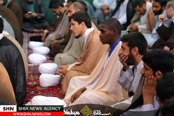 مراسم عمامه گذاری توسط مراجع عظام تقلید همزمان با نیمه شعبان مراسم عمامه گذاری توسط مراجع عظام تقلید همزمان با نیمه شعبان