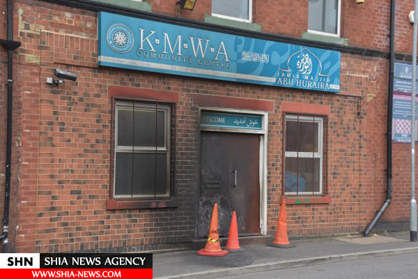 آتش زدن مسجدی در لیدز انگلیس + تصویر