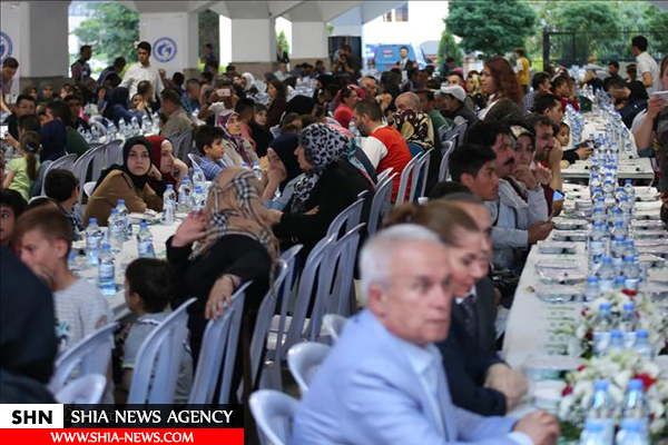 ضیافت افطاری برای پناهجویان و مهاجرین در آنکارا + تصاویر