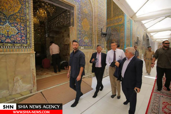 سفیر آلمان به زیارت حرم امیر المؤمنین (ع) مشرف شد +تصاویر سفیر آلمان به زیارت حرم امیر المؤمنین (ع) مشرف شد +تصاویر