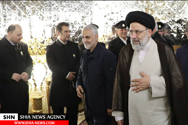 سردار سلیمانی خادم حرم امام رضا(ع) شد + تصویر سردار سلیمانی خادم حرم امام رضا(ع) شد + تصویر