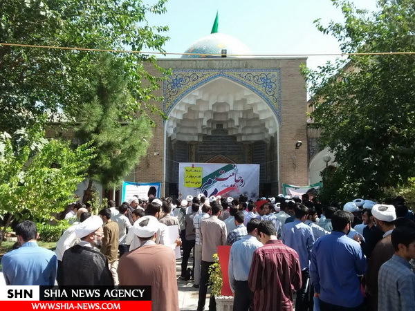 تجمع طلاب و روحانیون تهرانی با شعار روحانیت صدای مردم+ تصویر