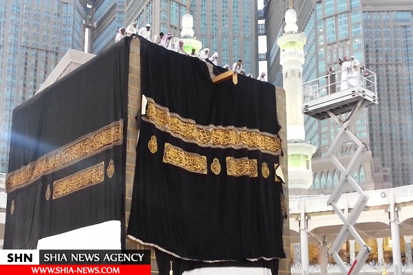 پرده خانه خدا تعویض شد + تصویر