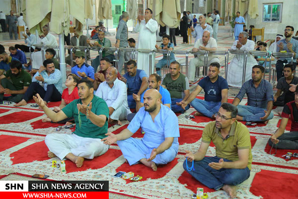جشن میلاد امام رضا (ع) در حرم امامین عسکریین(ع) جشن میلاد امام رضا (ع) در حرم امامین عسکریین(ع)
