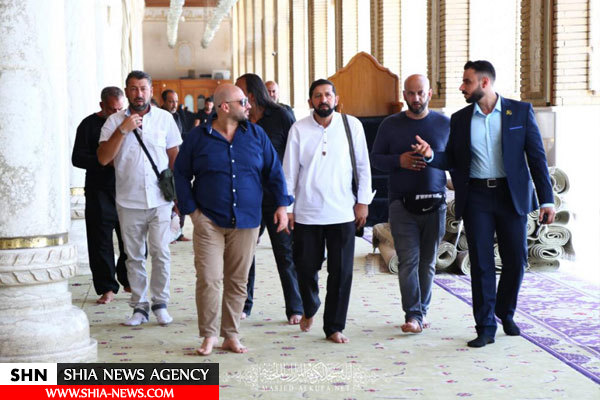 حضور مستبصرین آلمانی در مسجد کوفه و زیارتگاه های آن+ تصاویر