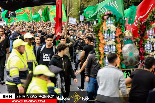 عزاداری و راهپیمایی بزرگ عصر روز عاشورا شیعیان در لندن (۲۰۱۸) عزاداری و راهپیمایی بزرگ عصر روز عاشورا شیعیان در لندن (۲۰۱۸)