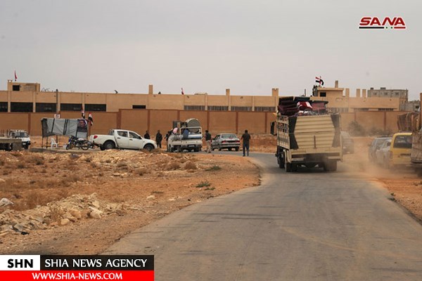 بازگشت صدها آواره از لبنان به سوریه +تصاویر