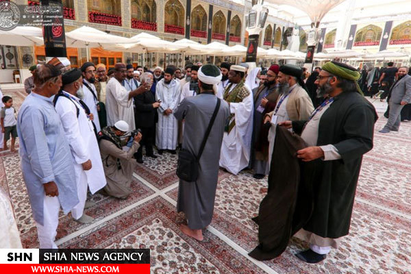 تشرف مهمانان جشنواره تراتیل سجادیه به حرم امیرالمؤمنین (ع) تشرف مهمانان جشنواره تراتیل سجادیه به حرم امیرالمؤمنین (ع)