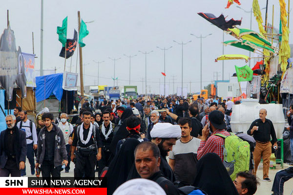 تصاویر زائران پیاده اربعین در مرز مهران تصاویر زائران پیاده اربعین در مرز مهران