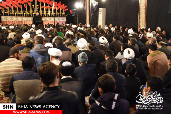 گزارش تصویری عزاداری شهادت پیامبر و امام حسن علیهما السلام در بیت آیت الله العظمی وحید خراسانی دام ظله العالی گزارش تصویری عزاداری شهادت پیامبر و امام حسن علیهما السلام در بیت آیت الله العظمی وحید خراسانی دام ظله العالی