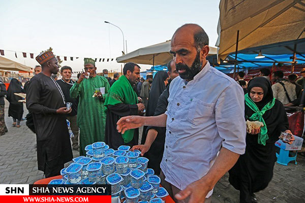 تصاویر سامرا مملو از زائران اربعین حسینی شد تصاویر سامرا مملو از زائران اربعین حسینی شد