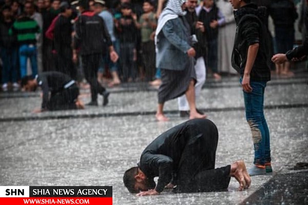 بارش رحمت الهی و حضور میلیونی زائران در حرم کاظمین