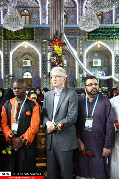 ادای احترام مهمانان جشنواره بهار شهادت به امام حسین (ع)